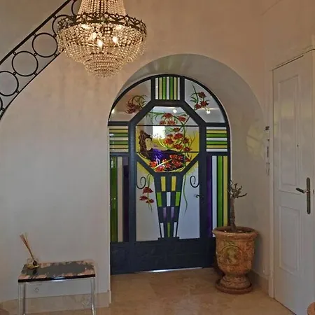 With 2 Bedrooms In Cannes, With Wonderful Sea View, Terrace