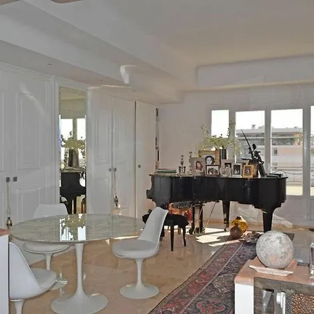 Apartamento With 2 Bedrooms In Cannes, With Wonderful Sea View, Terrace *