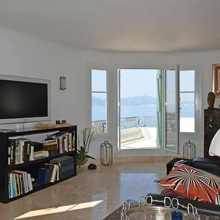 With 2 Bedrooms In Cannes, With Wonderful Sea View, Terrace Apartamento *