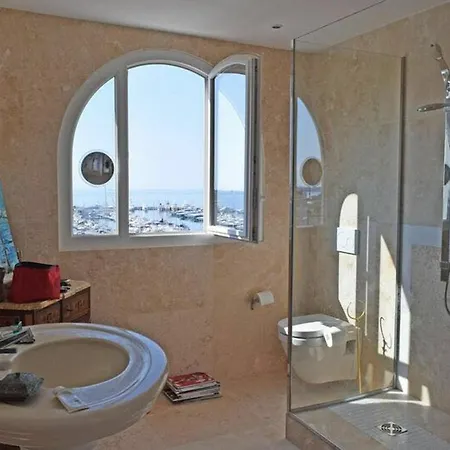 With 2 Bedrooms In Cannes, With Wonderful Sea View, Terrace Cannes